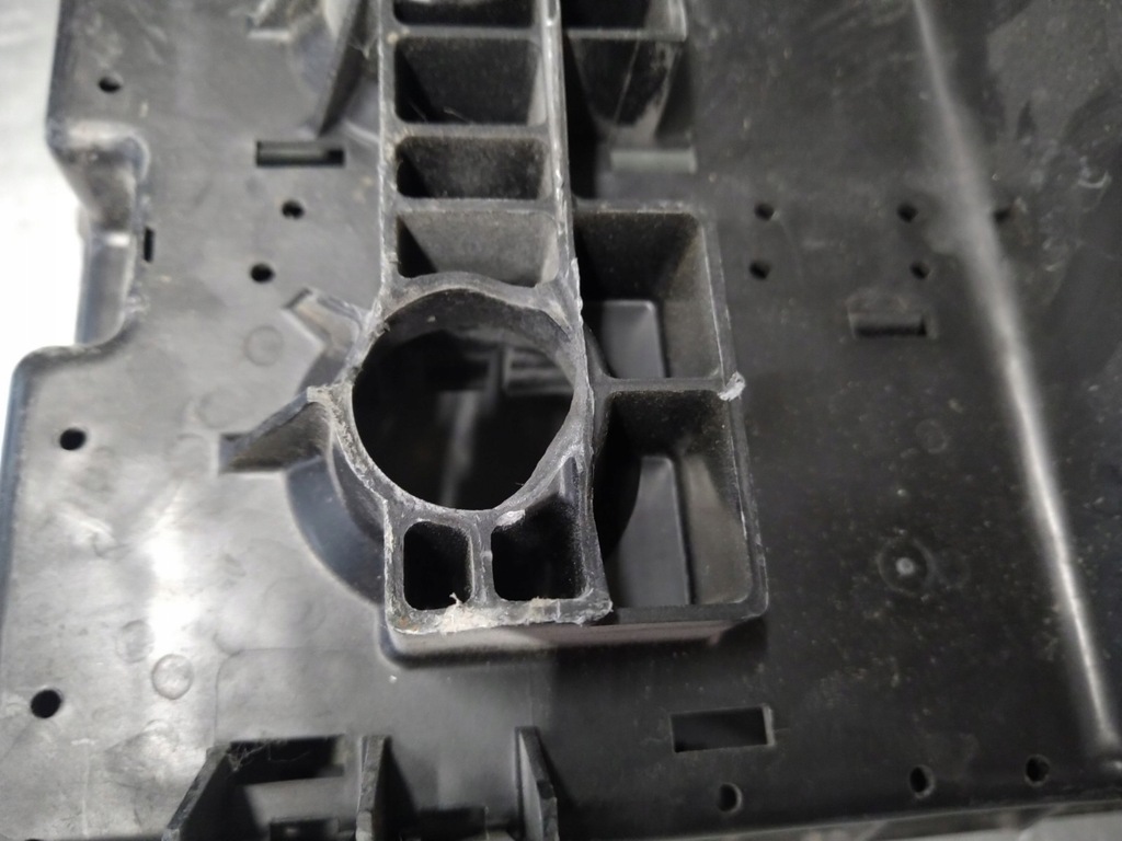 фото №3, Pacifica 2016-2020r корпус коробка запобіжник