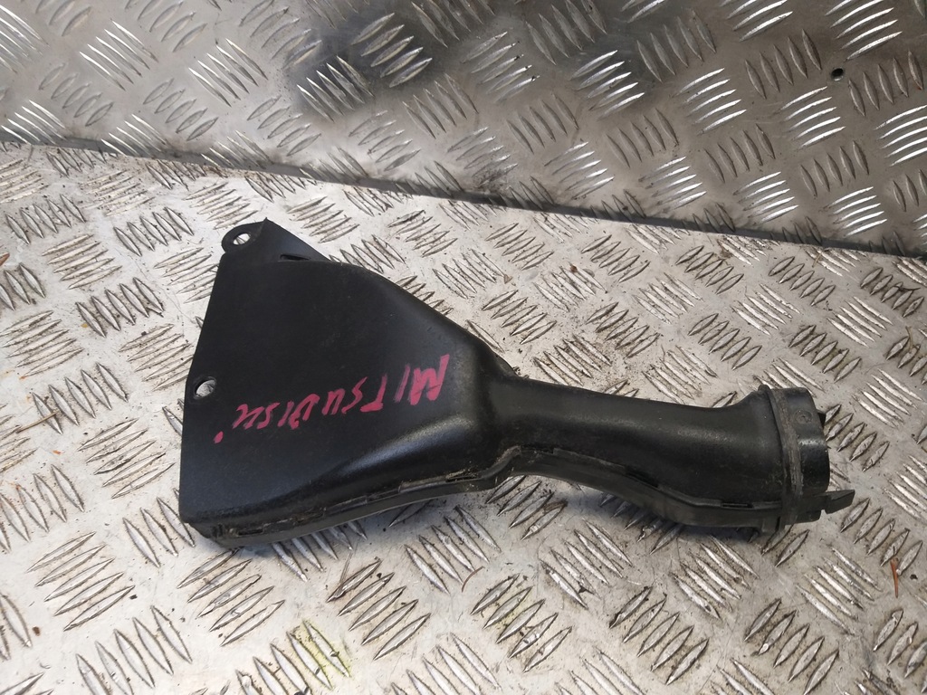 фото №1, Труба воздухозаборник воздуха a1355200002 smart forfour 1.1