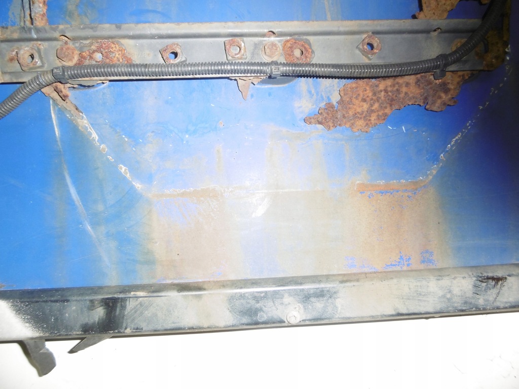 фото №3, Scania r крила підкрилок кронштейн правий задня