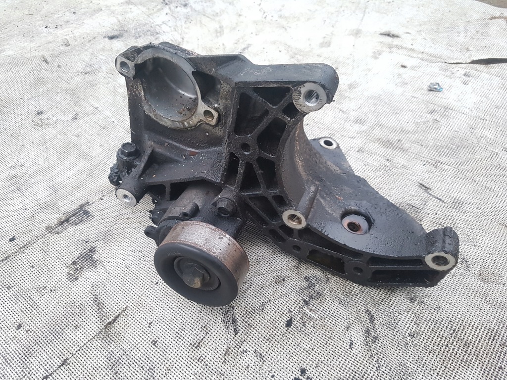 фото №1, Chevrolet captiva 2,4 кронштейн основание