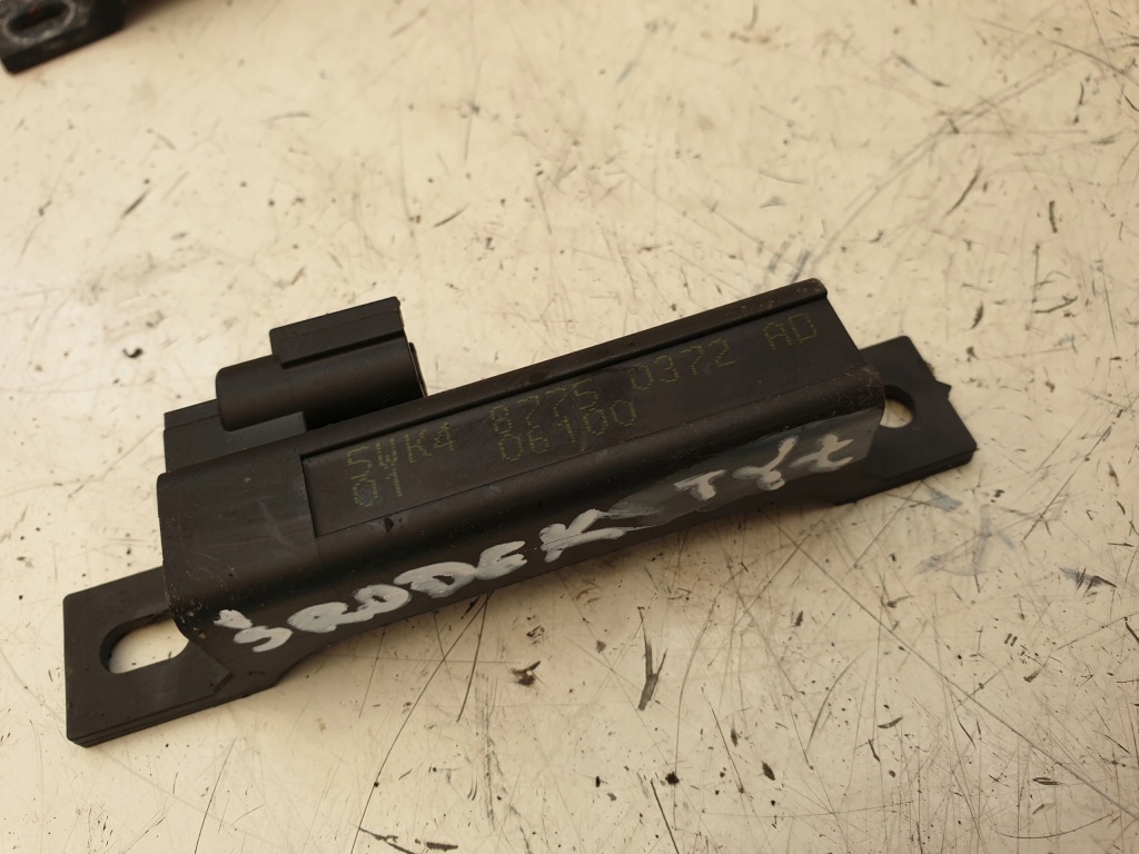 фото №1, Антена модуль keyless infiniti ex30 5wk487750372