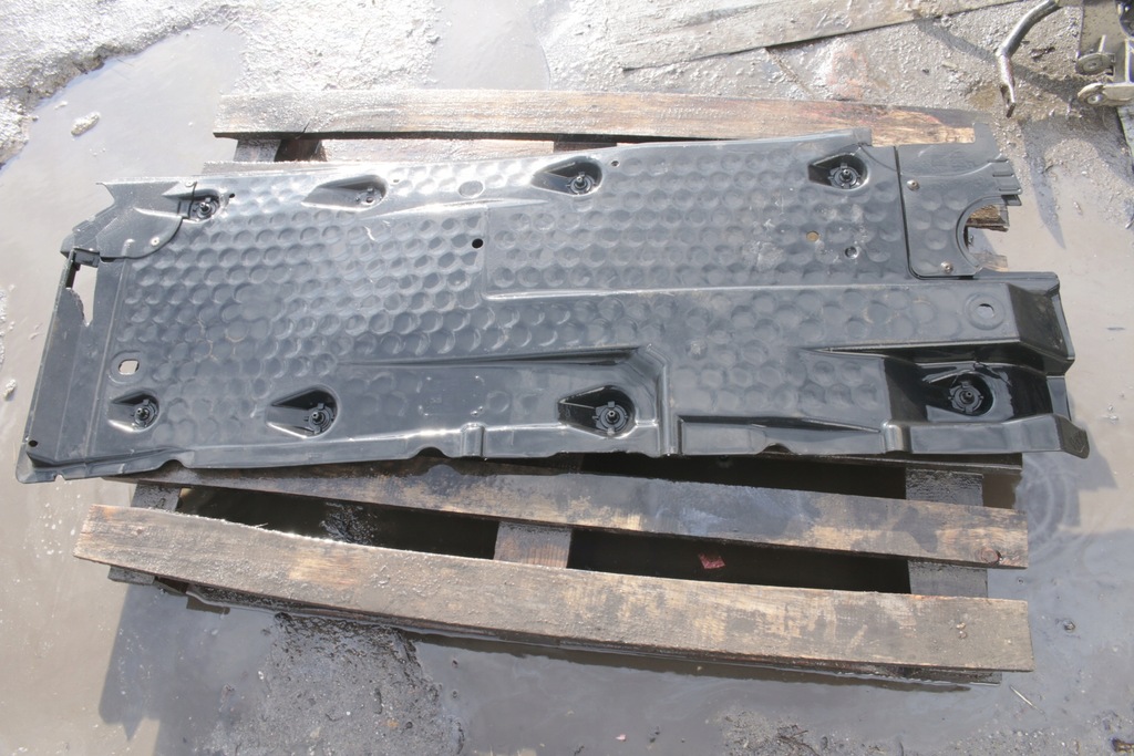 фото №5, Захист підвіска права vw eos