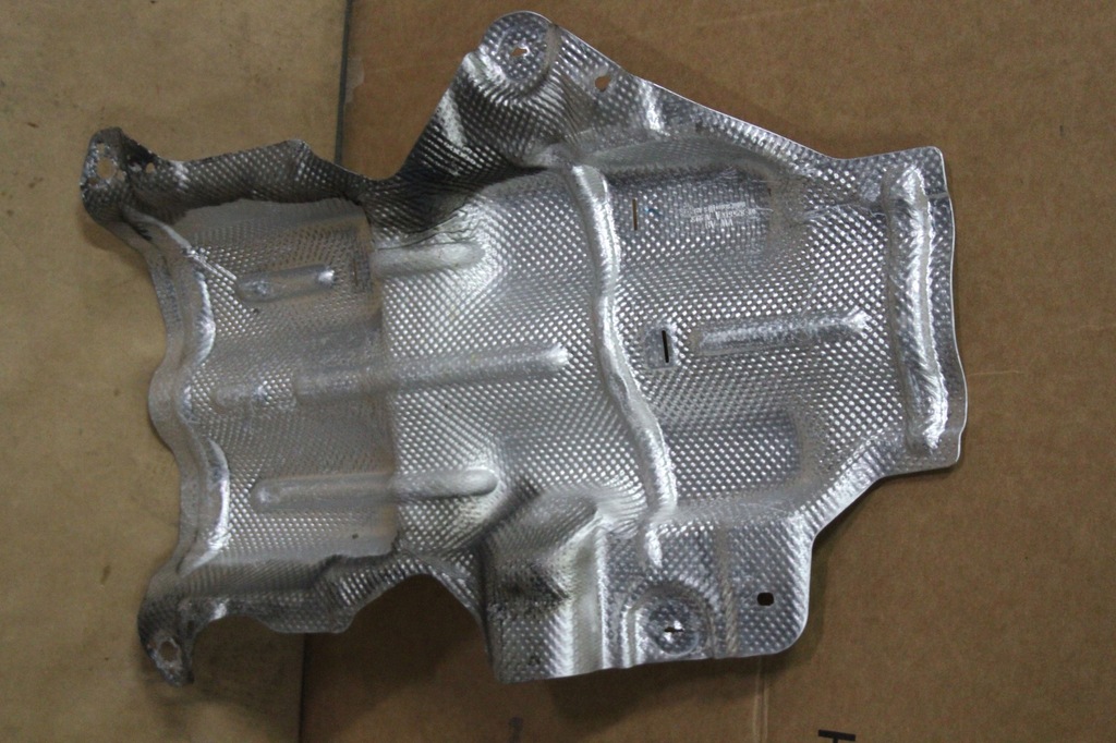 фото №1, Защита тепловая vw atlas 3qf825613a