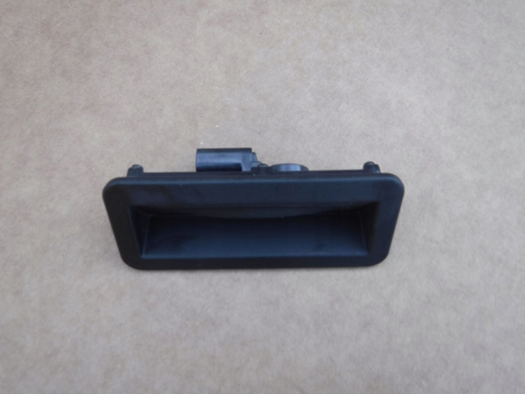 фото №1, Контактор кнопка открывания крышки ford fiesta mk7