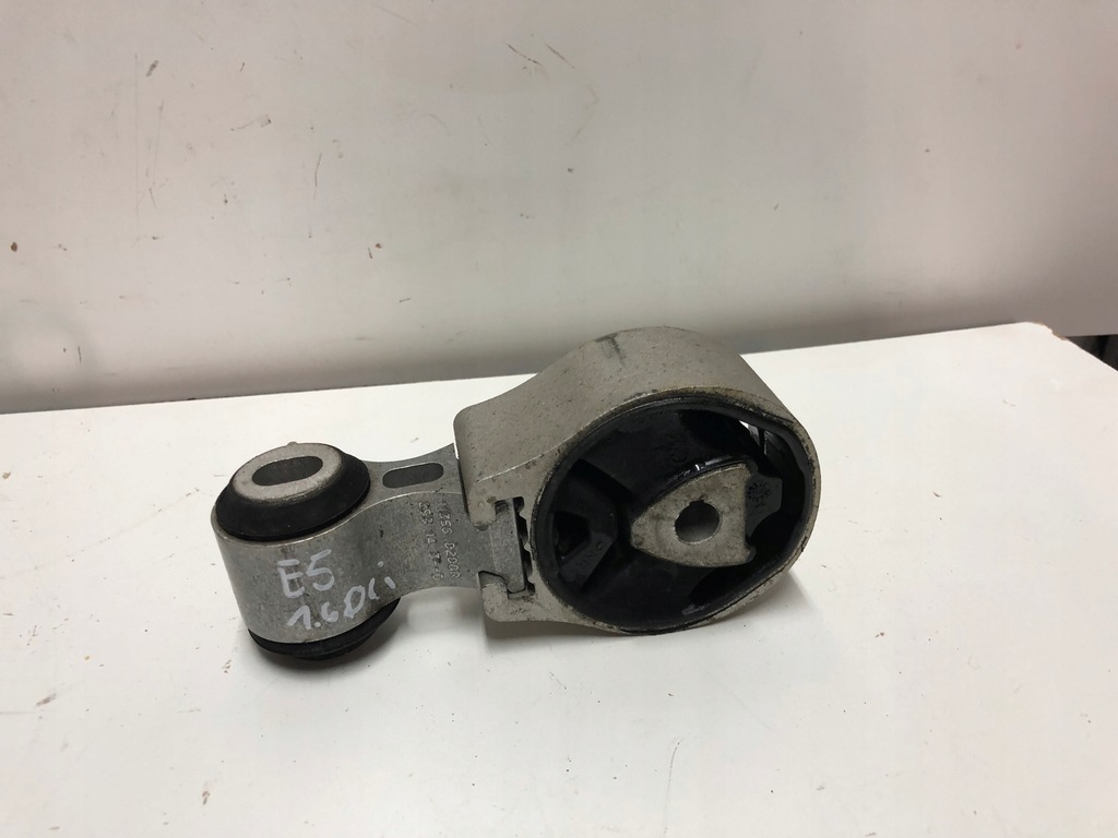 фото №1, Кронштейн двигателя подушка renault espace v 1.6 dci