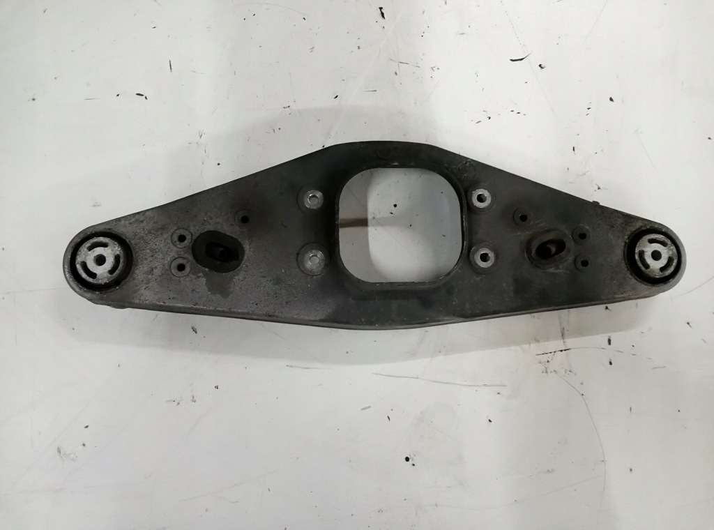 Купити Підпора міст 3.2 mercedes cls w219