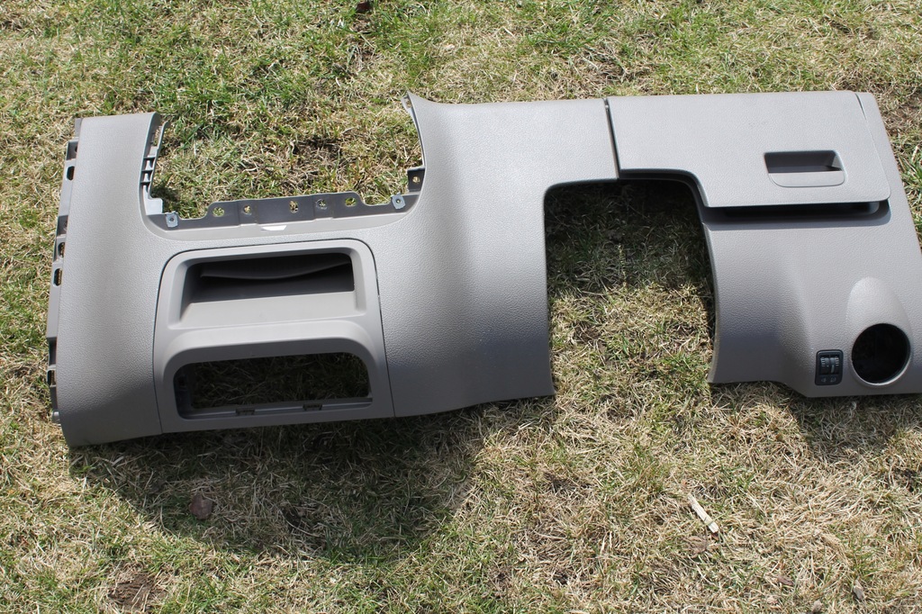 фото №1, Рамка приборная панель europa vw golf 5 6 plus 5+ 6+ latte