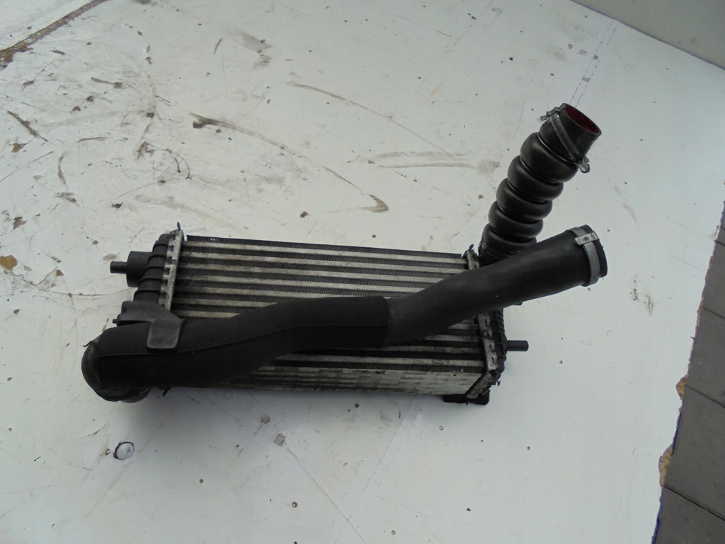 фото №1, Интеркулер ford focus mk3 1.6 tdci