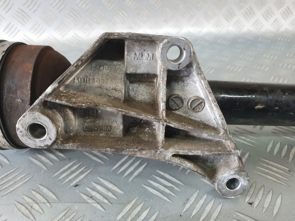 Приводной вал правая длинная aafx 13335143 astra j 2.0 cdti Недорого