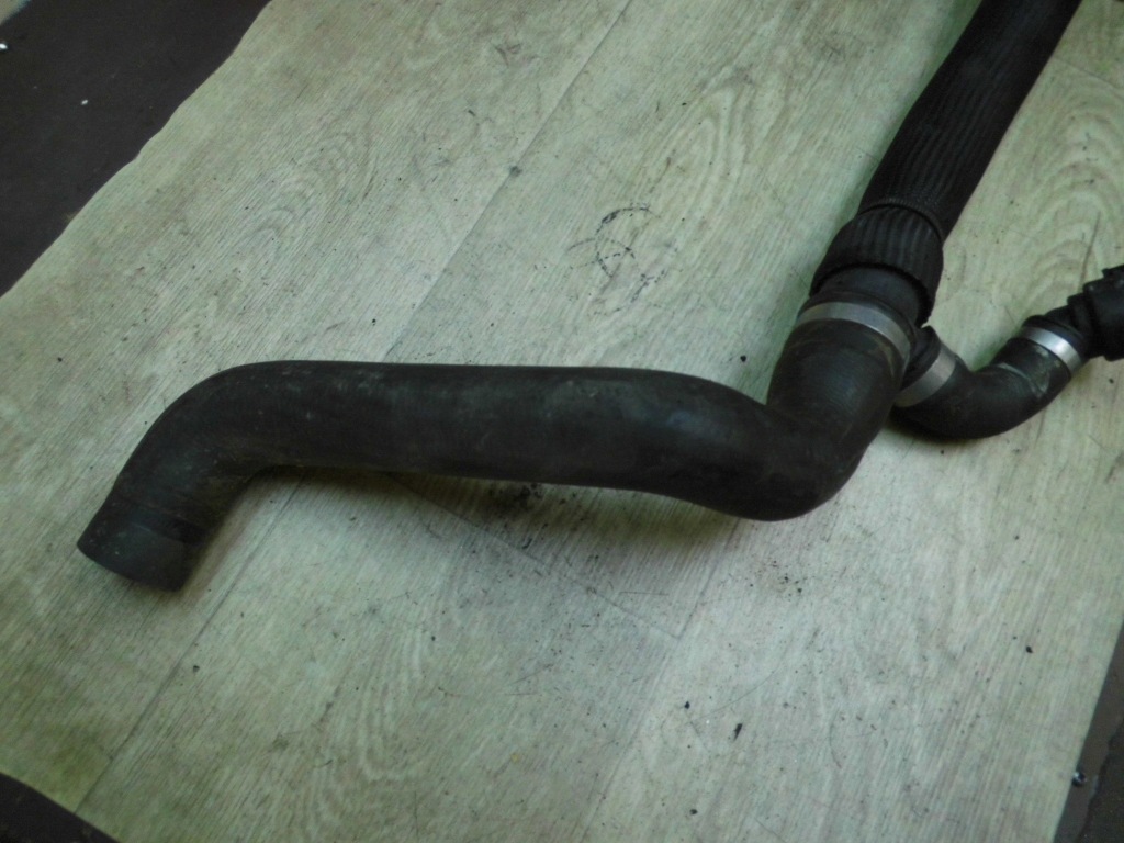 фото №6, Volvo v60 s60 ii xc60 v40 d3 - шланг труба воды