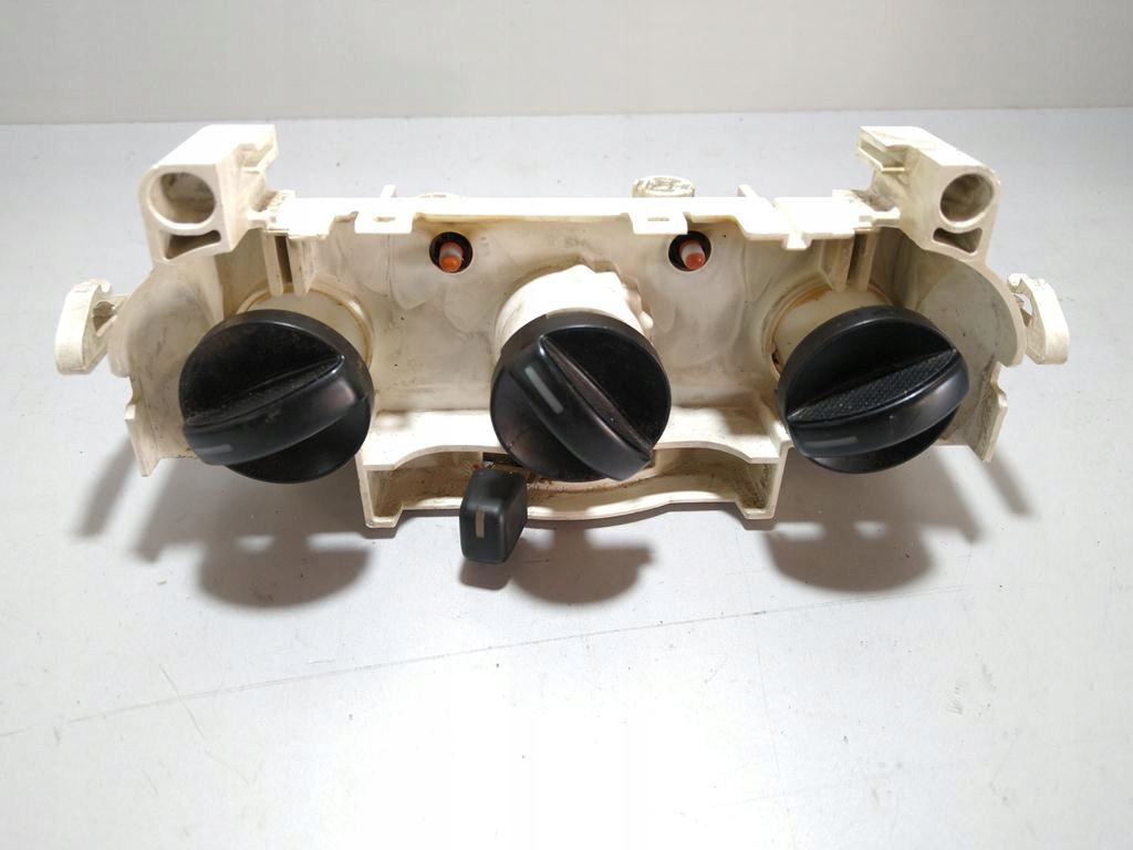 фото №1, Daihatsu cuore vi 6 панель управление обдув 03-07