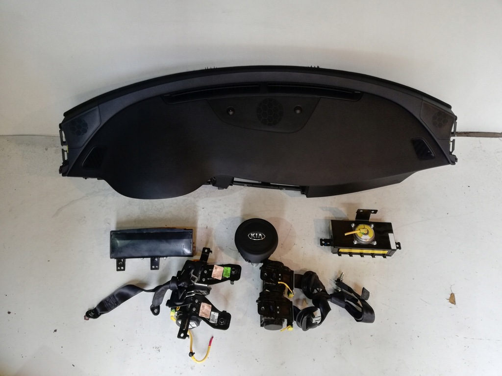 фото №1, Kia optima приборная панель консоль подушка безопасности подушки безопасности ремни org