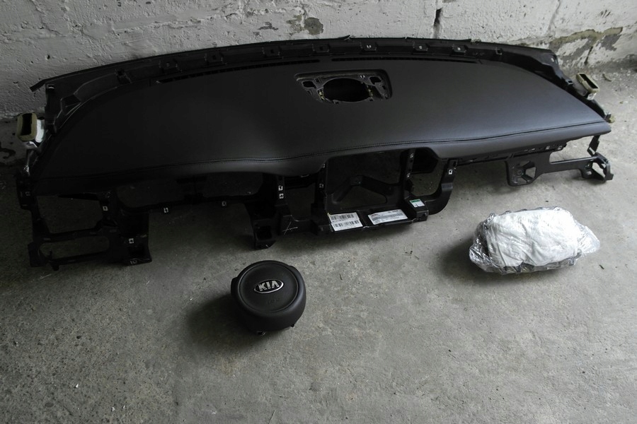 фото №1, Kia sorento iii 3 приборная панель консоль приборная панель pulpit полка подушка безопасности