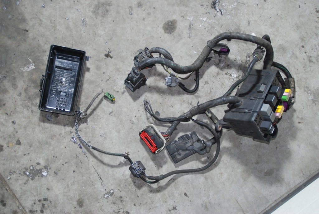 фото №1, Ford transit 13 r 2.2 tdci электропроводка предохранители