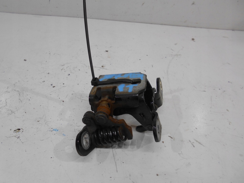 фото №1, Петля двері правий задня freemont journey 08-15