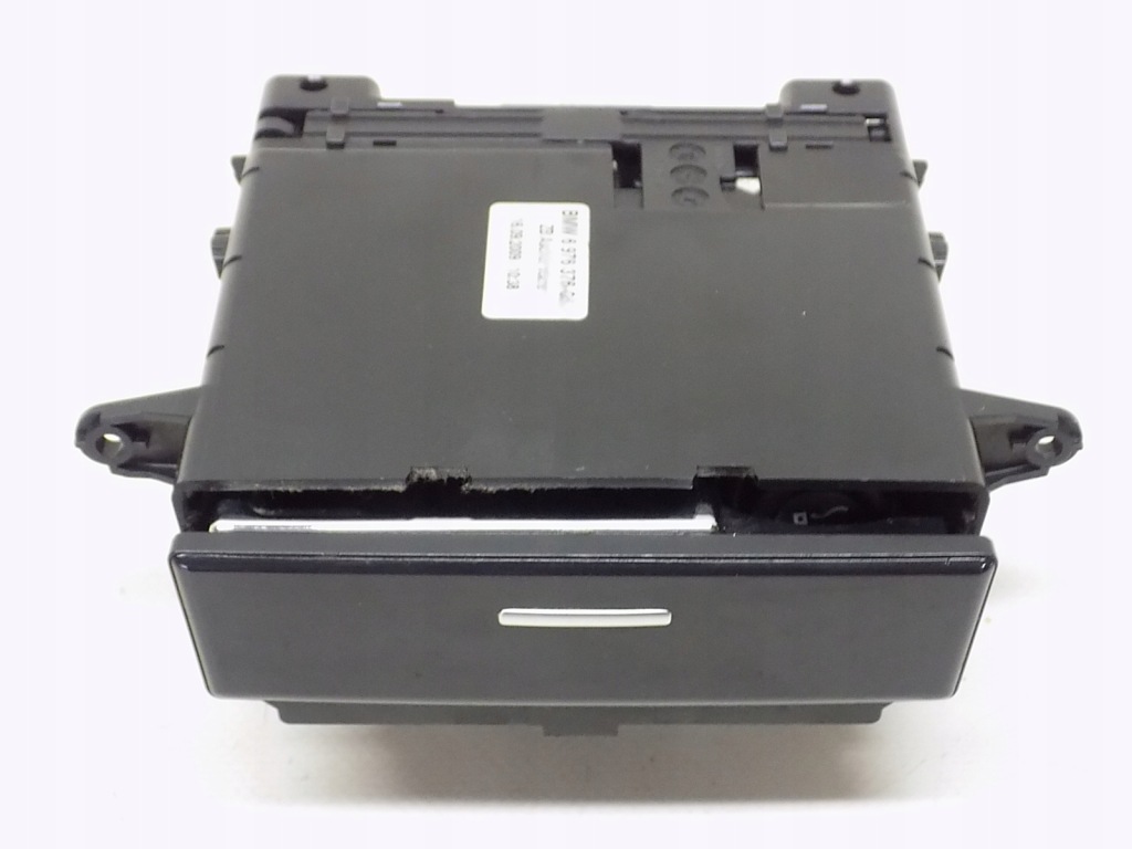 фото №1, Попільничка - bmw 5 e60 e61 fl 6976376