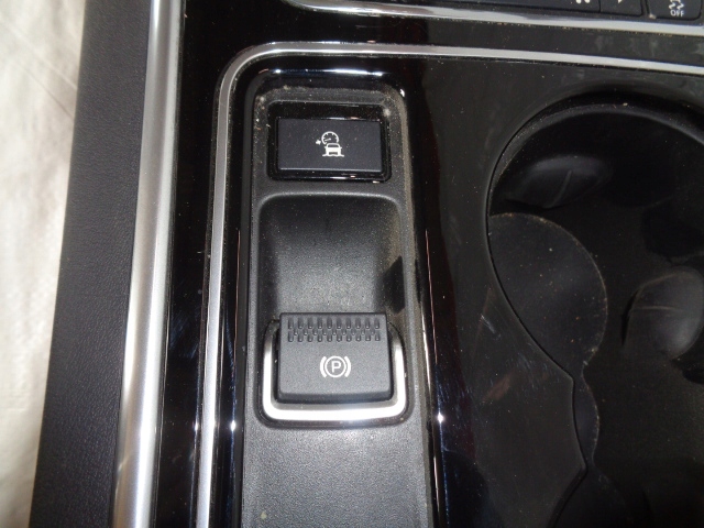 фото №4, Jaguar xe x760 тунель середній підлокітник