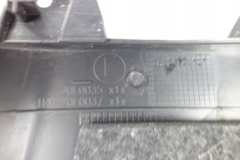 фото №3, Защита стойка левая vw passat b8 kombi