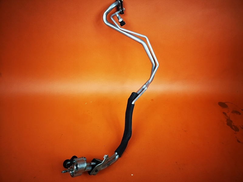 фото №12, Volvo оригінальний номер 31351698 трубка шланг кондиціонера