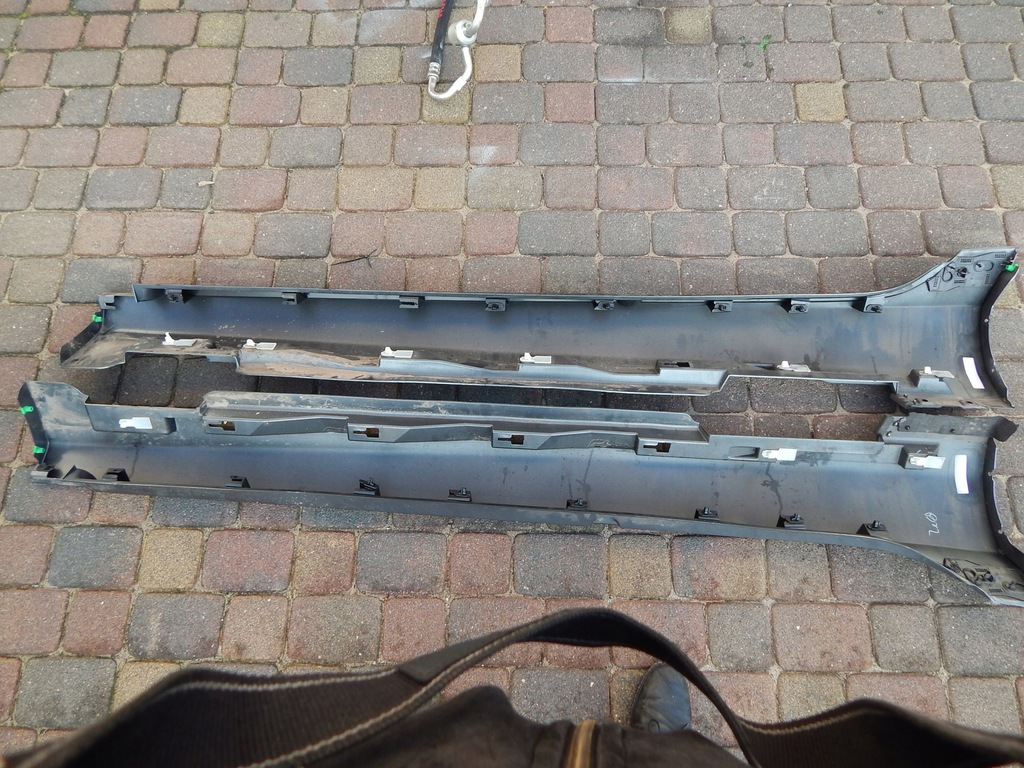 фото №2, Молдинг поріг volvo v40 r-designe 2019 r