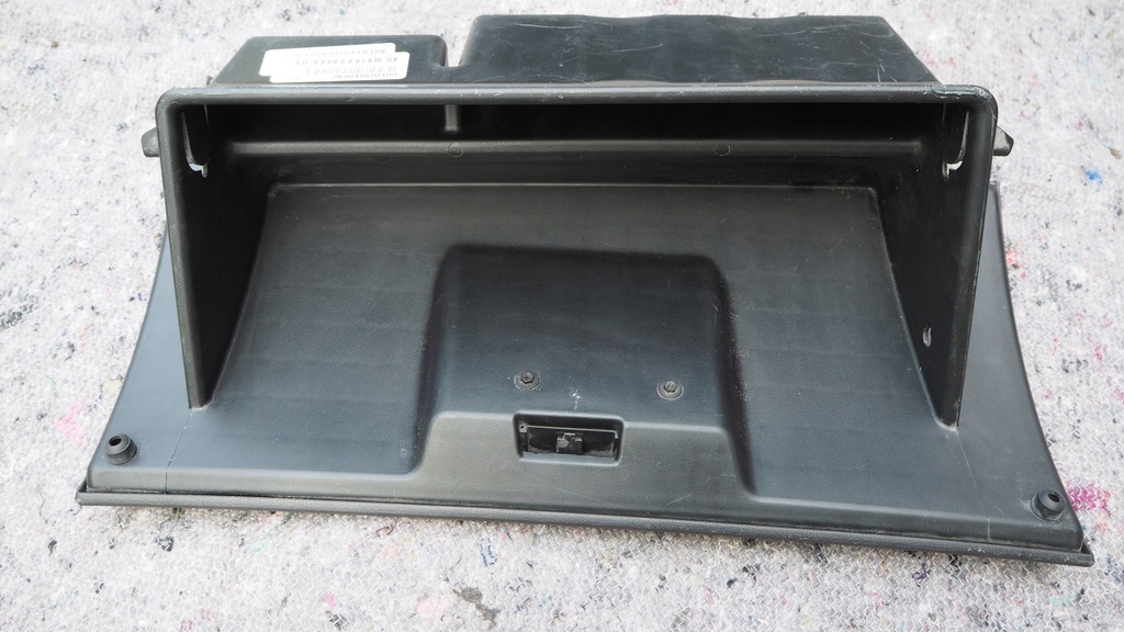 фото №7, Бардачок пассажира dodge challenger