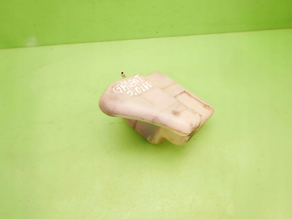 фото №9, Бачок розширювальний mitsubishi galant vii e50