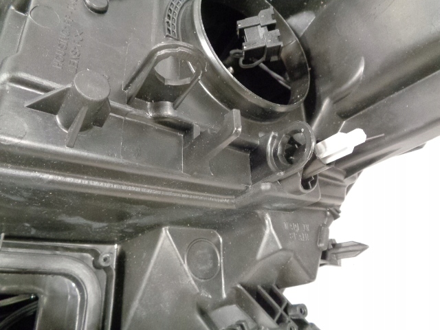 фото №9, Renault megane iv лампа led передня права nowa