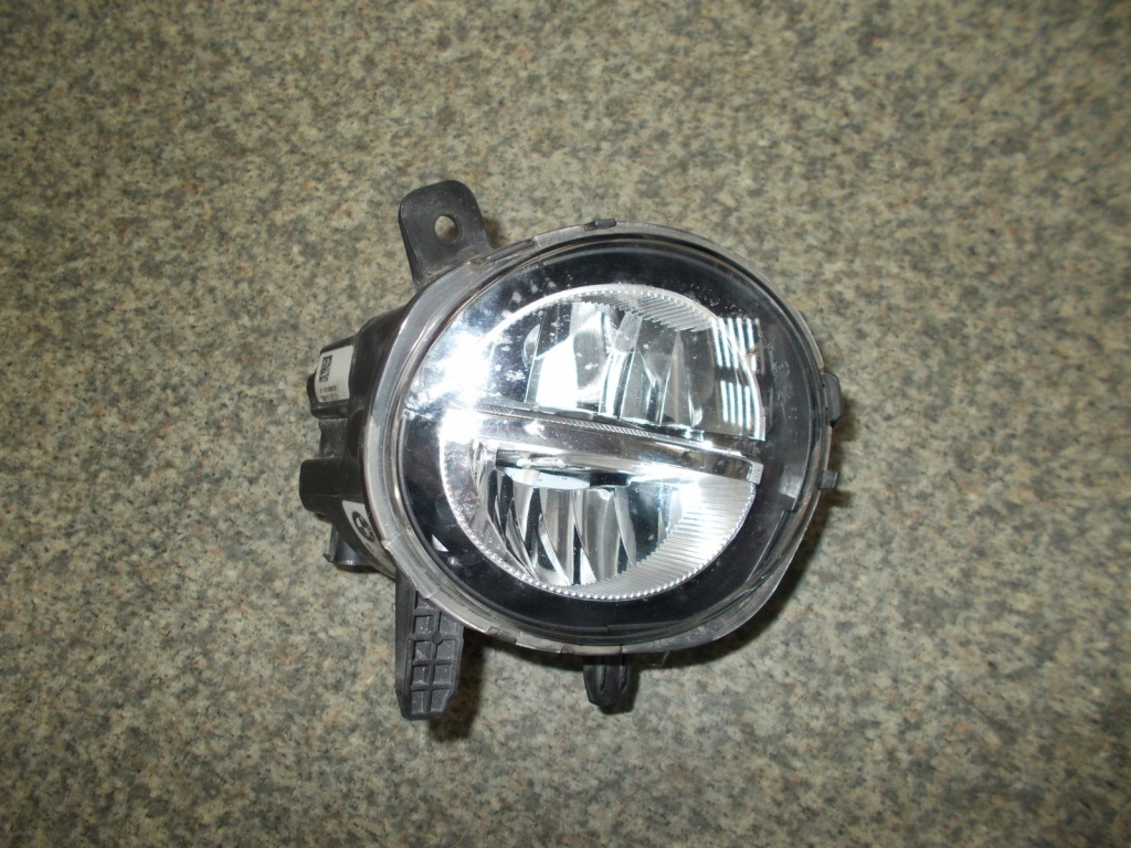 фото №1, Bmw 3 f30 f31 lci lift протитуманна фара правий