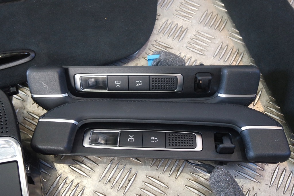 фото №7, Стеля czarna панорама mercedes maybach