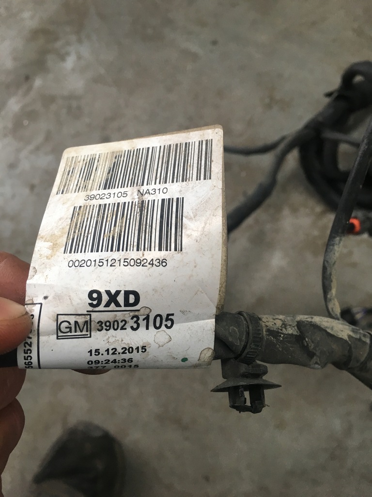 фото №4, Opel astra v k електропроводка двигуна 1.4t 39023105