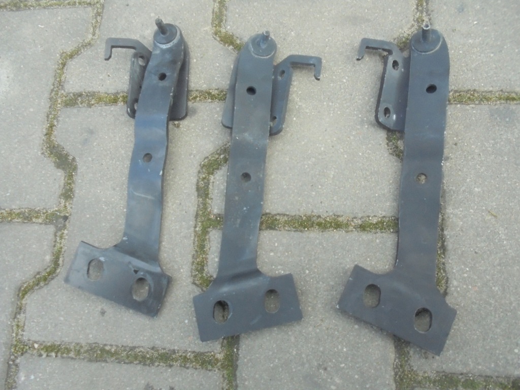 фото №1, Петля капот решётка scania 1451527 1451528