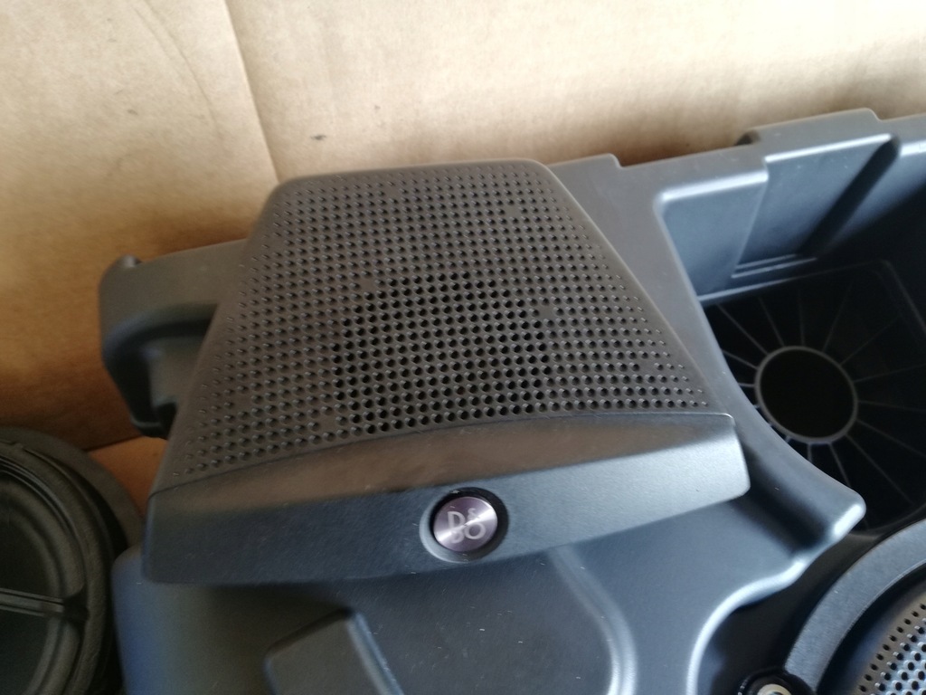 фото №5, Ford fiesta mk8 радио навигация b&o динамики