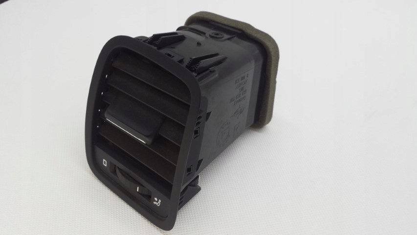 фото №4, Решётка обдув правая skoda yeti 5l0819702