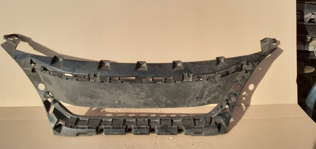 фото №1, Решітка радіатора решітка радіатора підсилювач peugeot 3008 ii 2 16-19r