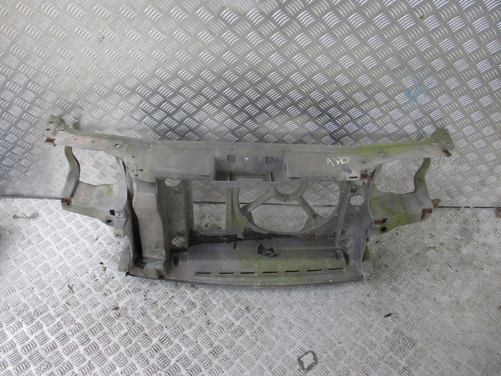 фото №1, Pas передний vw golf 3 iii 1h0