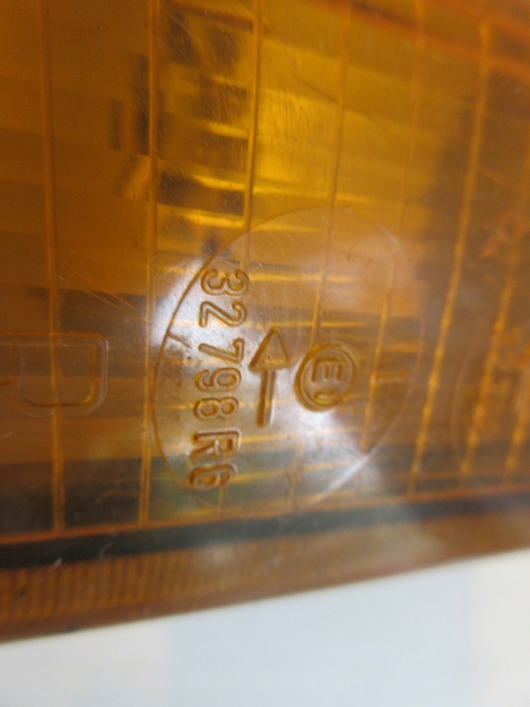 фото №10, Поворотник правый hella orginał vw t3 251953142