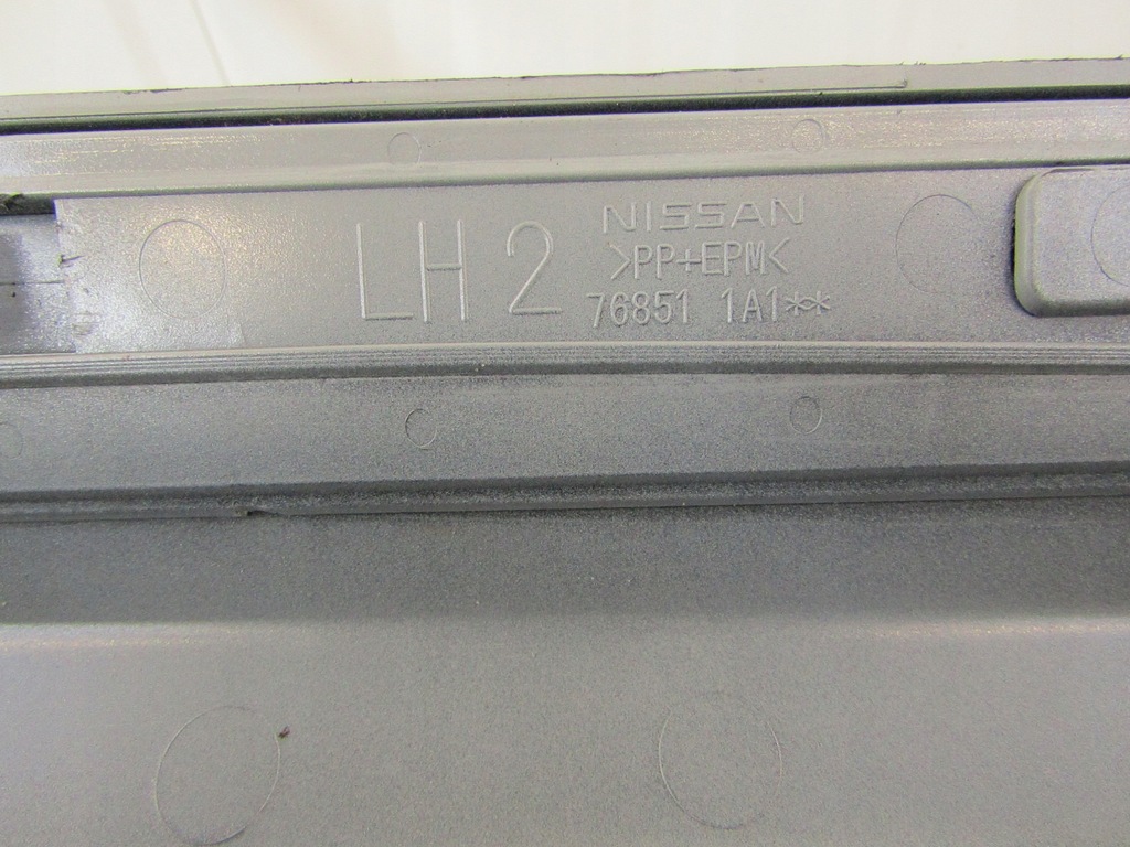 фото №11, Молдинг поріг ліва nissan cube 3 09-14 z12