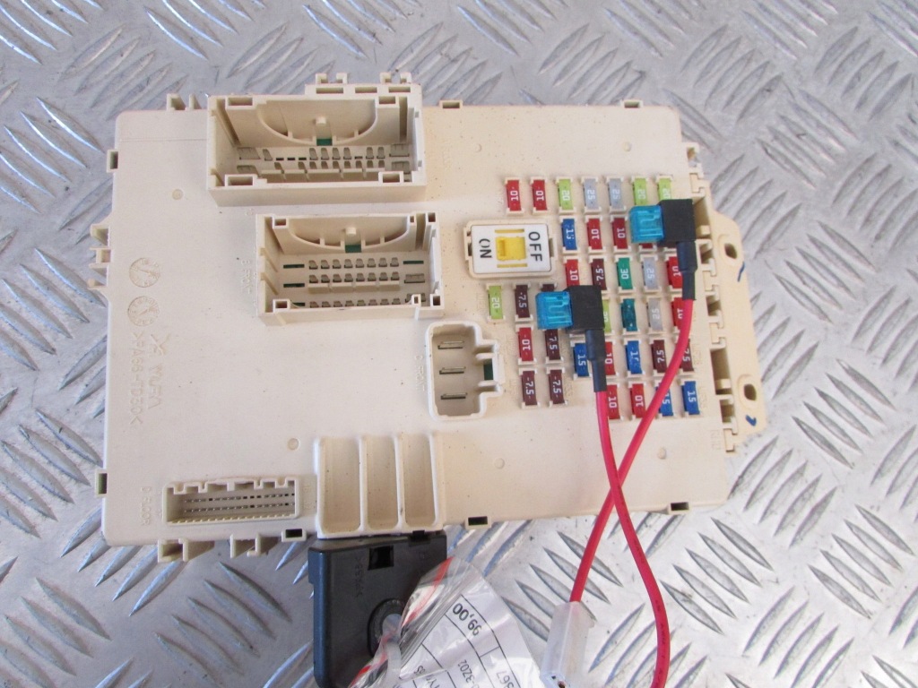 фото №1, Коробка предохранителей 91950-3z021 hyundai i40 13r