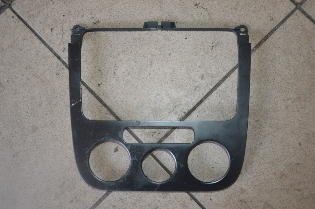 фото №1, Vw golf v рамка радио 1k0858069f