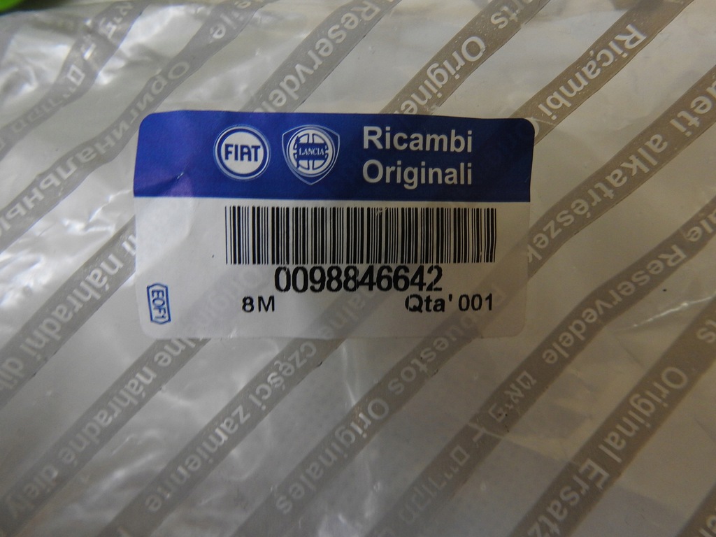 фото №9, Чехлы na подголовники задняя fiat panda ii чёрные 2szt