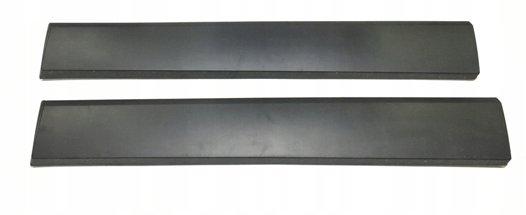 фото №1, Renault trafic iii nv300 vivaro b молдинг ліва задня