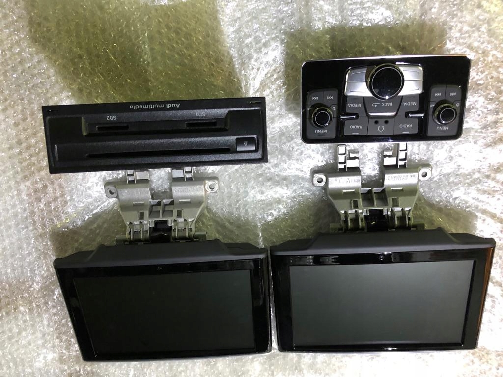 фото №1, Audi a8 s8 d4 задние мониторы система rse комплект 4h0919709c 4h0035762m