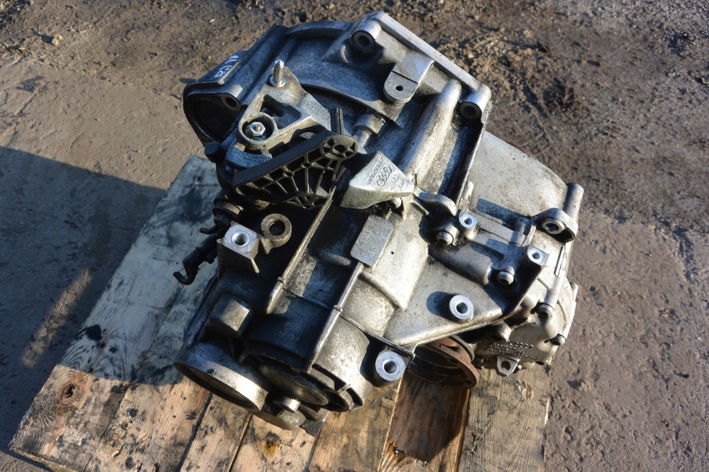 фото №11, Audi a3 tt 8j 2.0 tfsi коробка передач передач knx механічна коробка передач