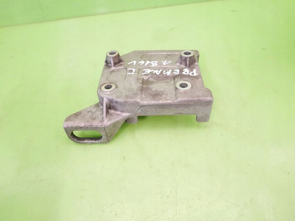 фото №3, Кронштейн компресора кондиціонера mazda premacy i cp 1.8