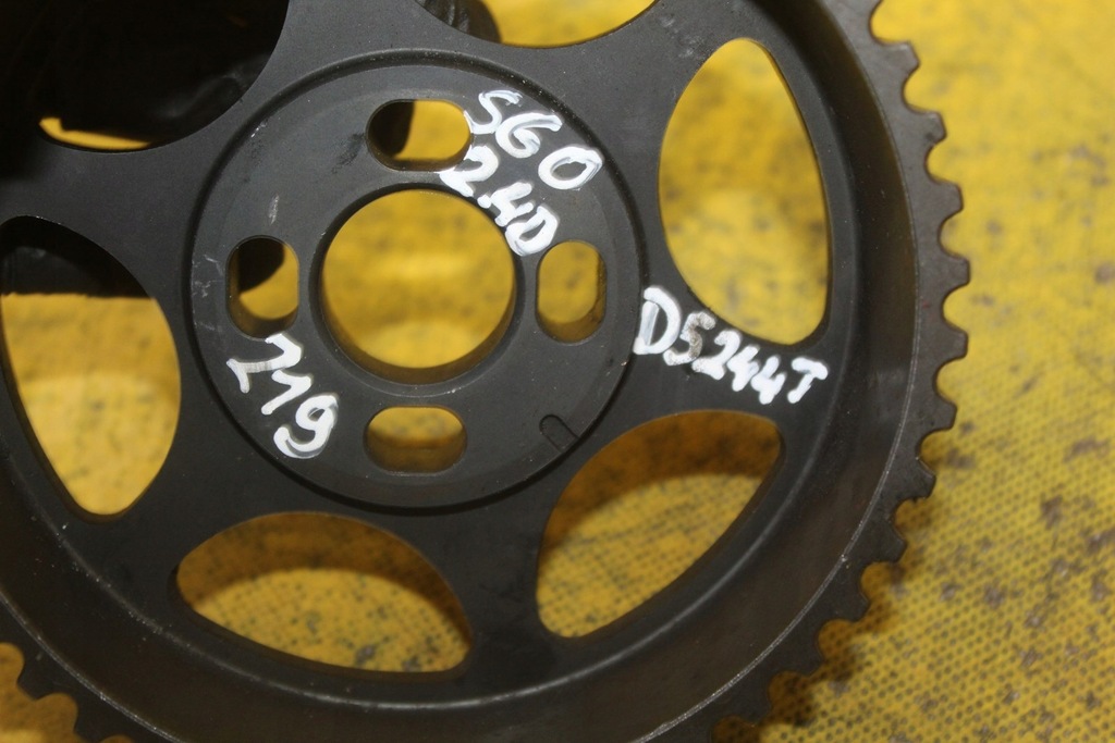 фото №6, Колесо зубчасте розподільного валу volvo s60 2.4 d 8631554