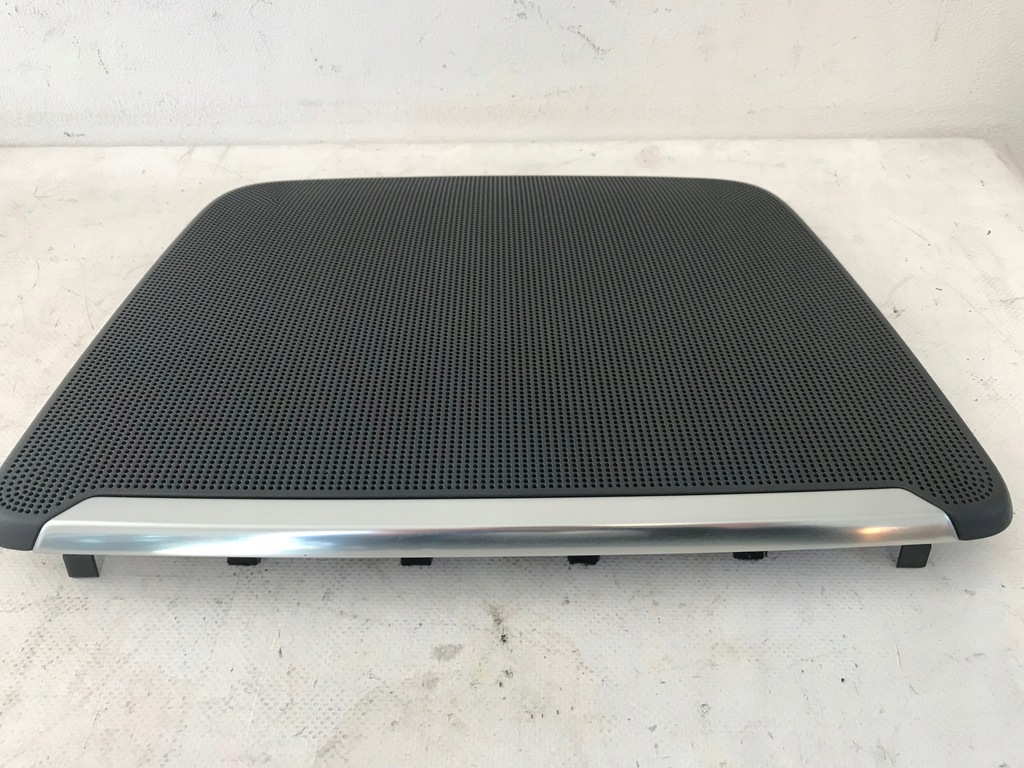 фото №1, Накладка захист динаміка полиця audi оригінальний номер 4h0035435