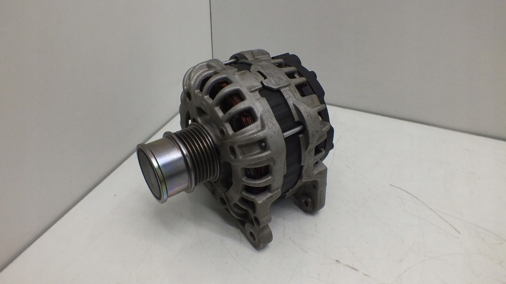 фото №1, Vw up 1.0 генератор 04e903015e