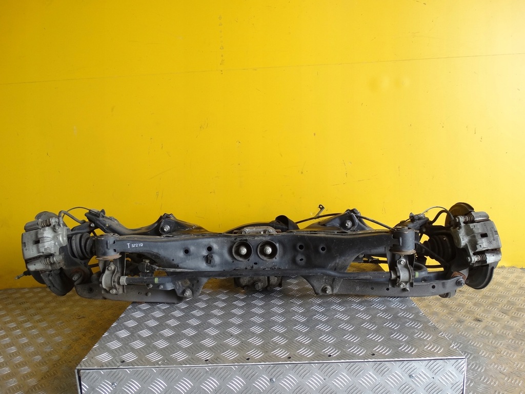 фото №8, Subaru impreza wrx 15 подрамник подрамник дифференциал поворотный кулак