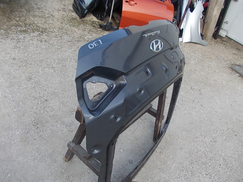 фото №2, Крышка багажника задняя задняя hyundai i30 fastback