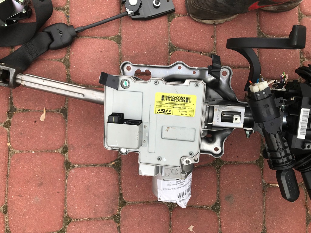 фото №1, Підсилювач електричний lancia delta iii 2010r.